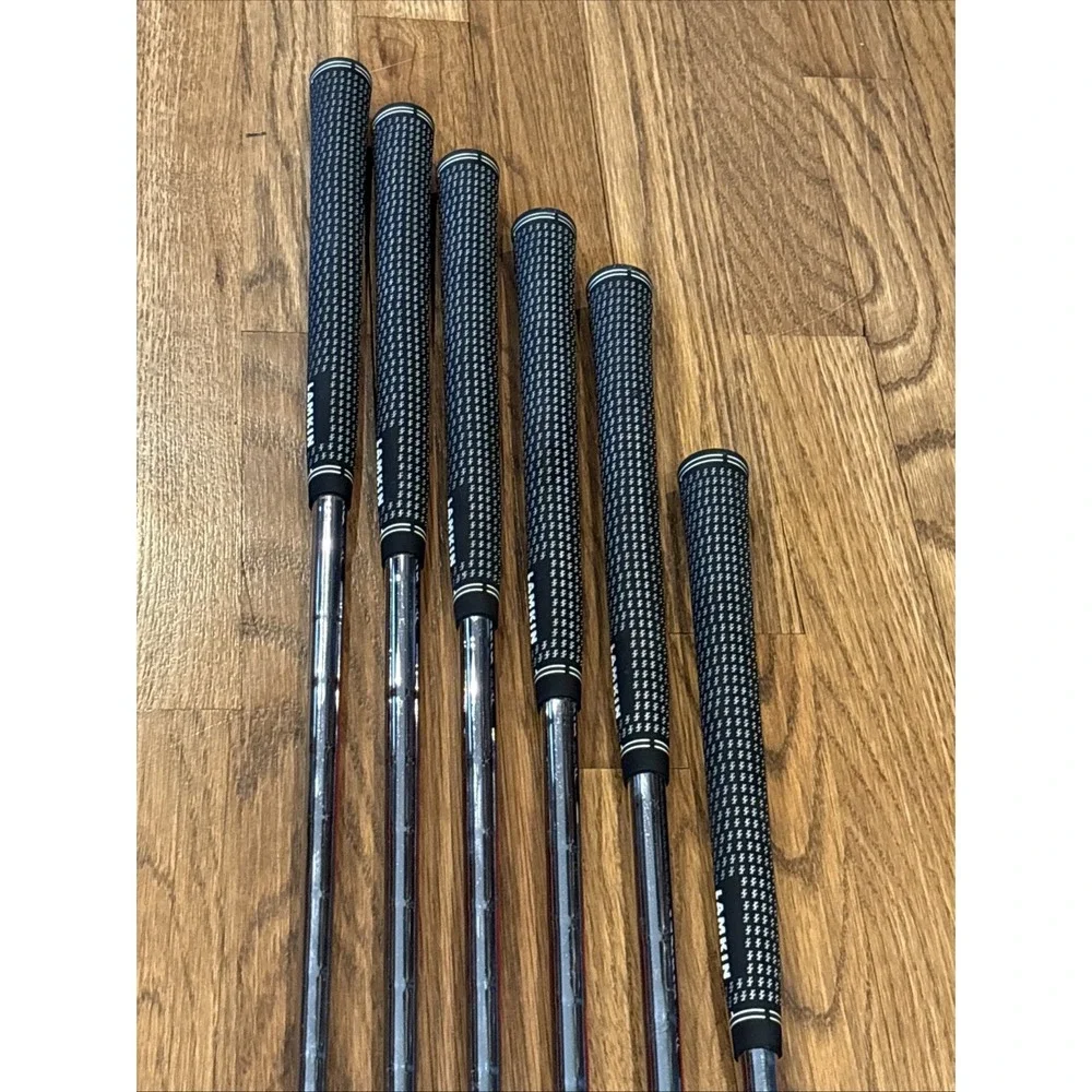 TaylorMade Forged Psi Irons 3/5/6/7/8/9 NS Pro Flex  X Modus 3 Lampkin Grips